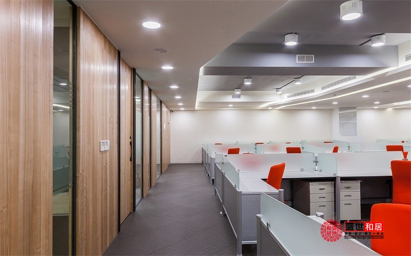 合肥1250平米辦公室裝修:打造高效與品牌融合的戰略空間.jpg 合肥1250平米辦公室裝修:打造高效與品牌融合的戰略空間.jpg